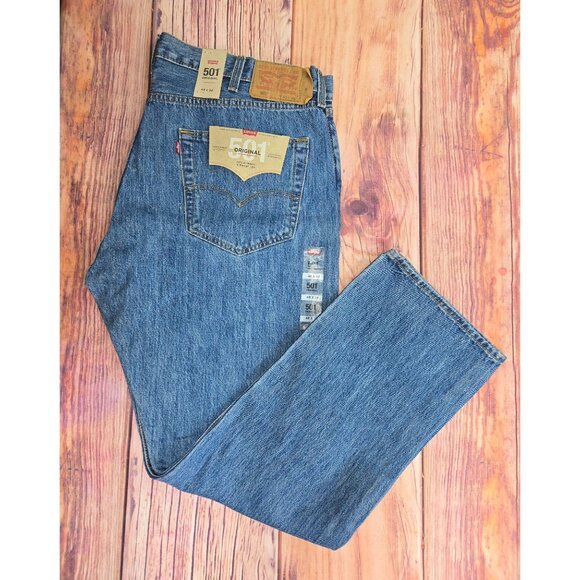 Levis 501 Original Fit Mens Jeans 42X32 Blue Denim Button Fly Straight Leg - Picture 3 of 10